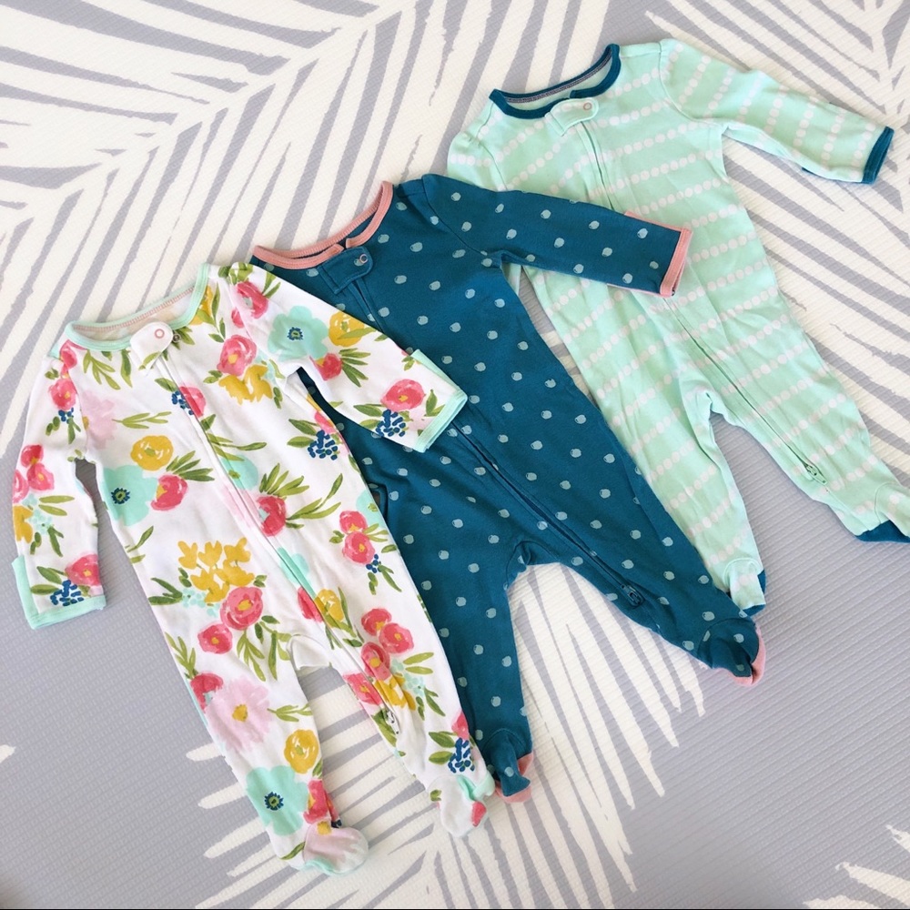 3pack 0-3M girls Cloud Island footie onesies
